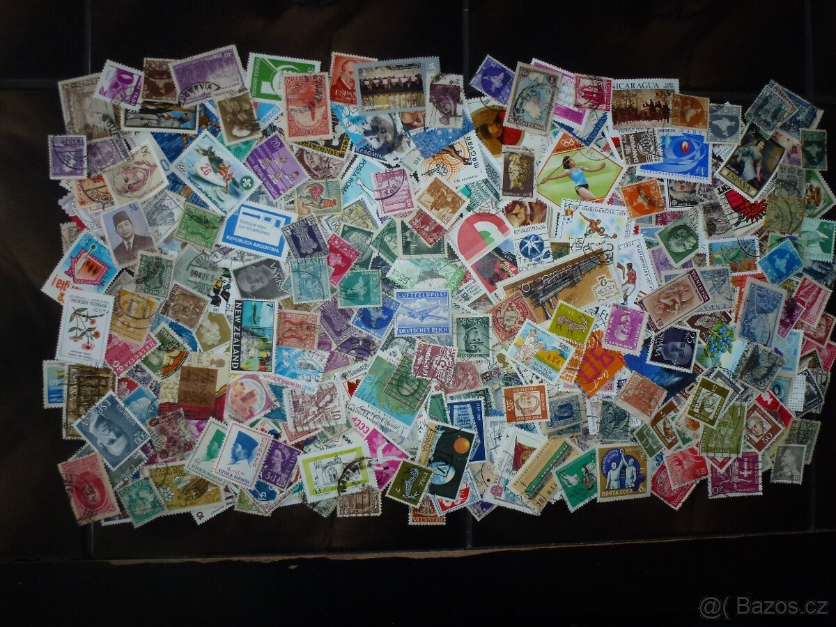 Poštovní známky z celého světa přes 5000 ks - 14