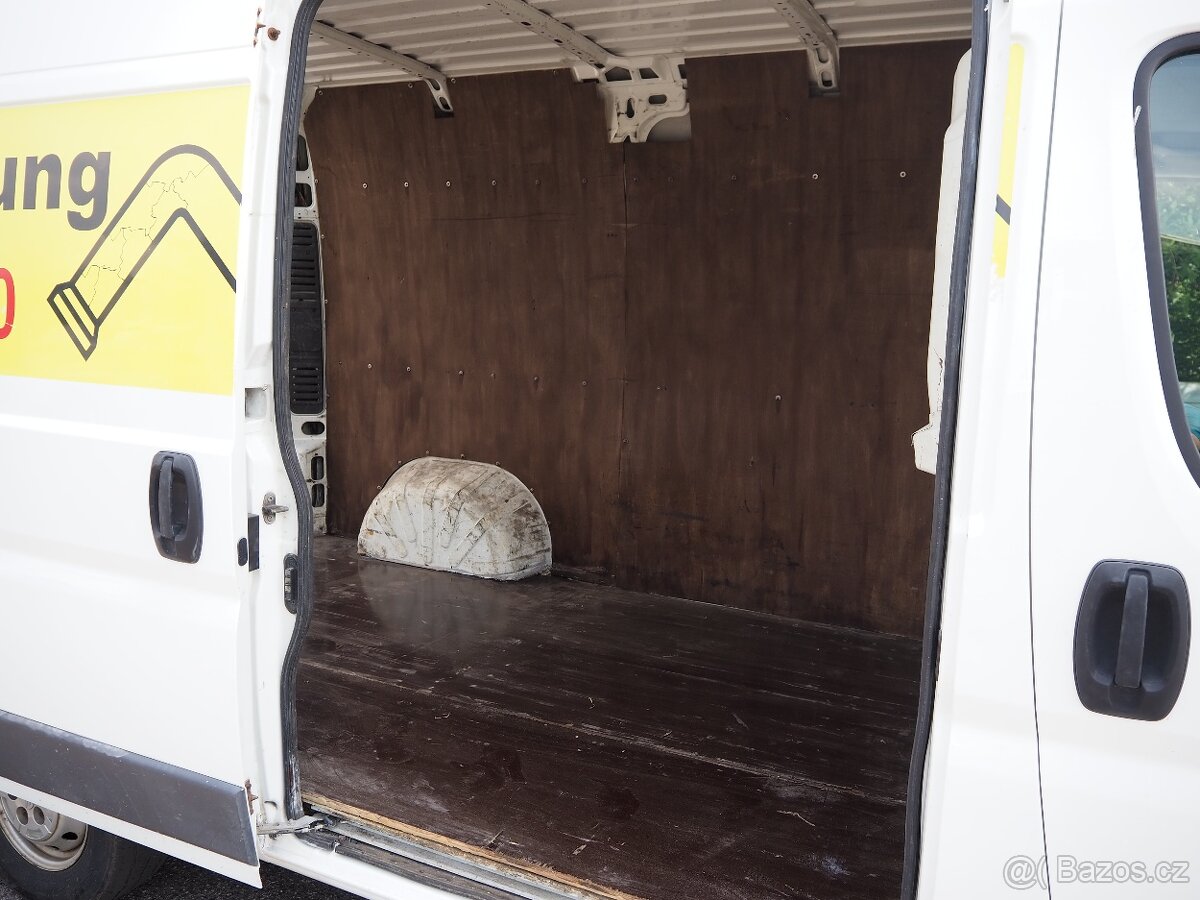Peugeot Boxer 3.0 HDI el. okna + tažné zařízení - 14