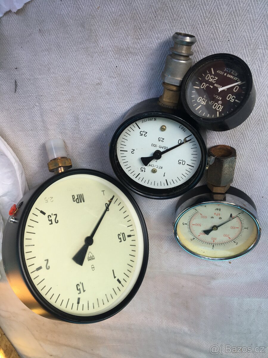 vybavení pro opravy elektroniky - 14