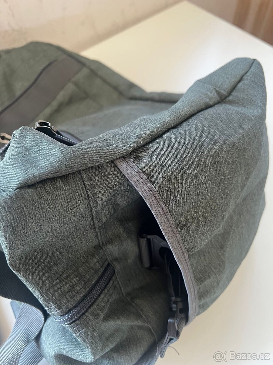 Cestovní lehká taška - 14