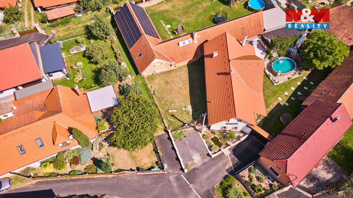 Prodej chalupy, 452 m², Újezdec - 14