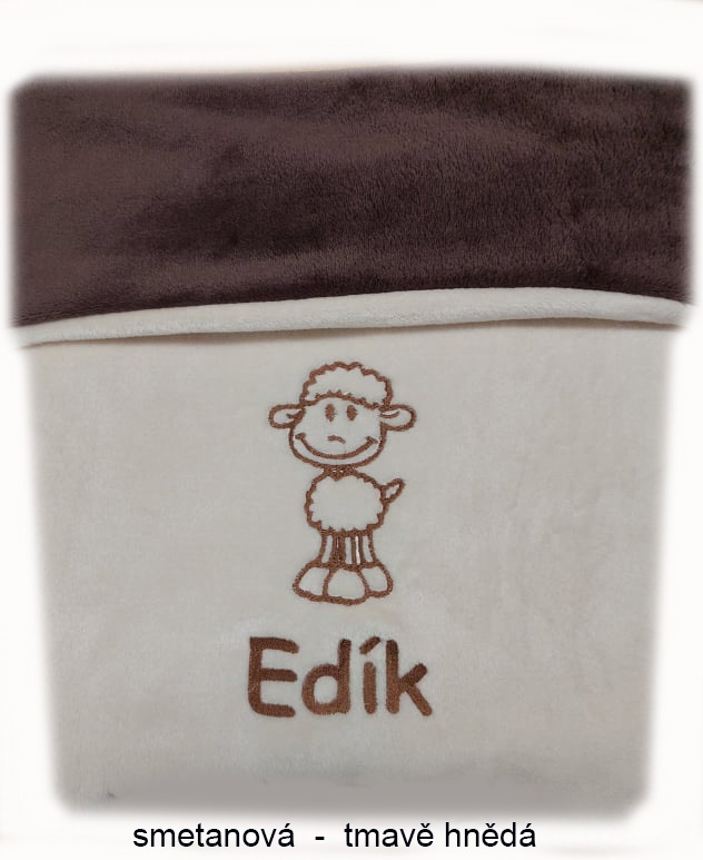 Deka s výšivkou jména na přání více barev - 14