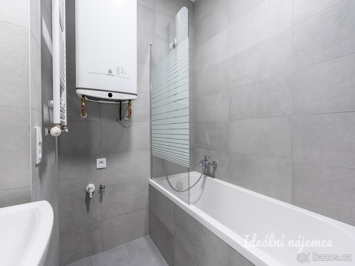 Pronájem bytu 3+kk, Nad přívozem, Braník, 28 400 Kč/měs, 83 - 14