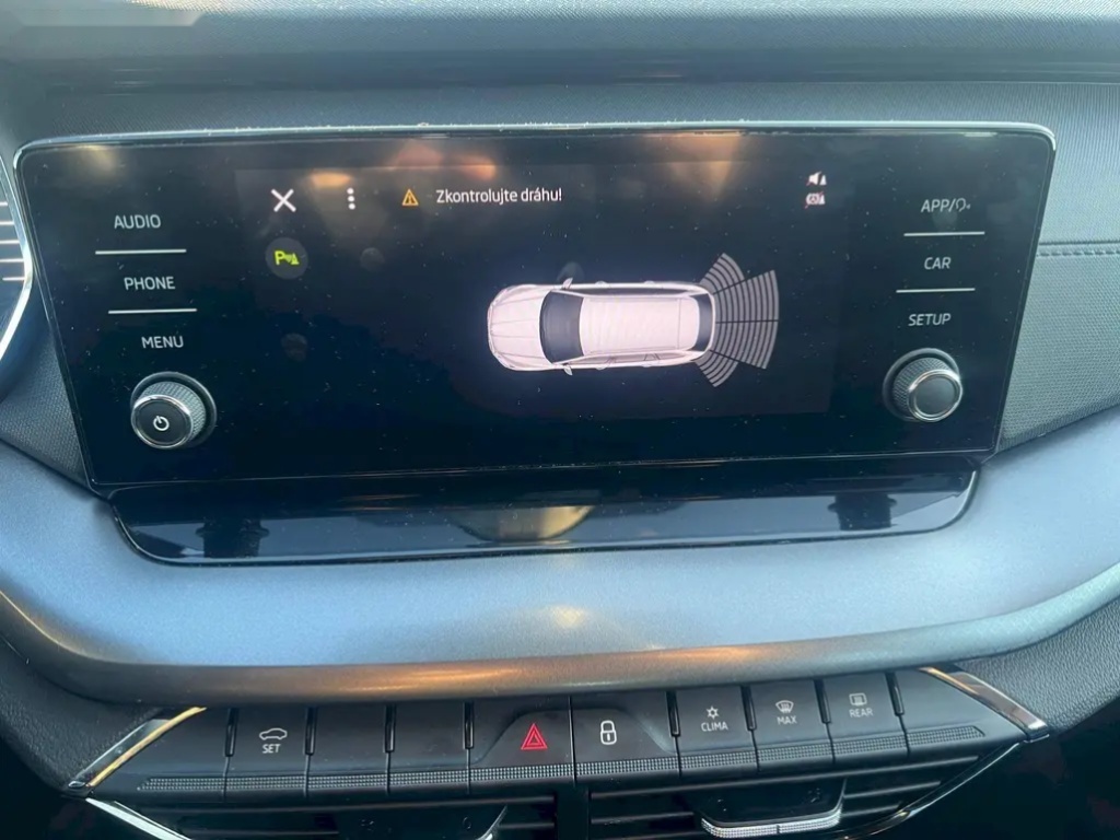 Škoda Octavia, 2.0TDi 85kW Ambition - 14