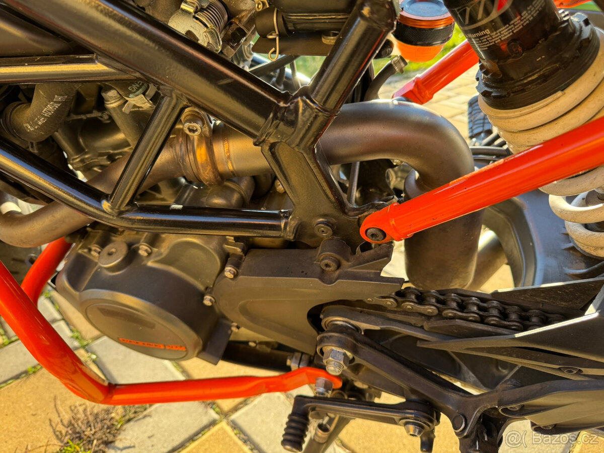 KTM Duke 125, 33tkm, rok 2017 - 14