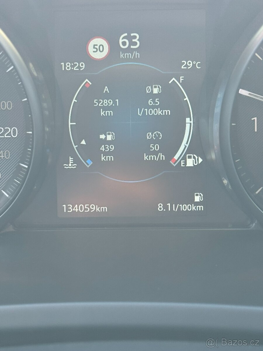 JAGUAR E-PACE 2.0D Bussines - 14