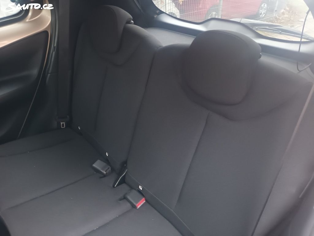 Toyota Aygo, 1.0i 53kw 22tkm Style - 14