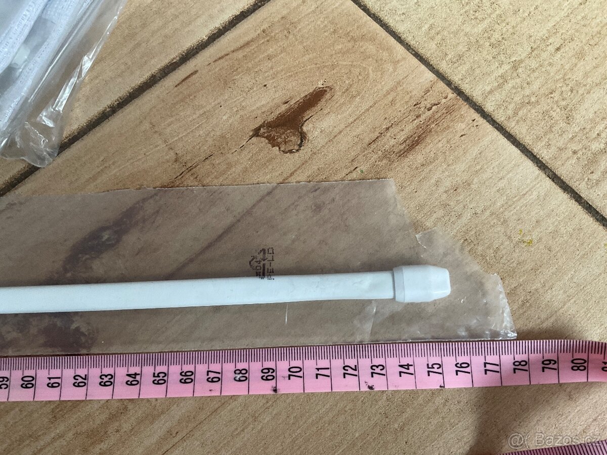 Nové- 7x malá záclonka z Lidlu- 160 x 50cm-cena za vše - 14