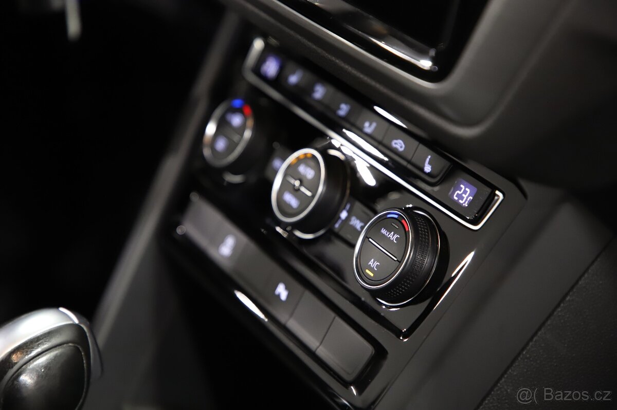 VW Touran Comfortline 2.0TDI 110kW DSG - záruka Autodraft - 14