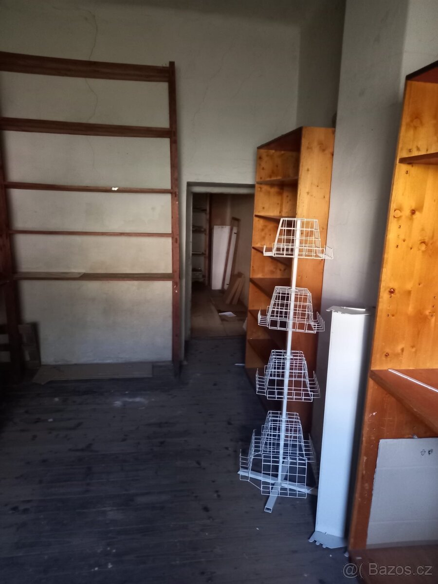 Pronájem domu v centru Bojkovic - 14