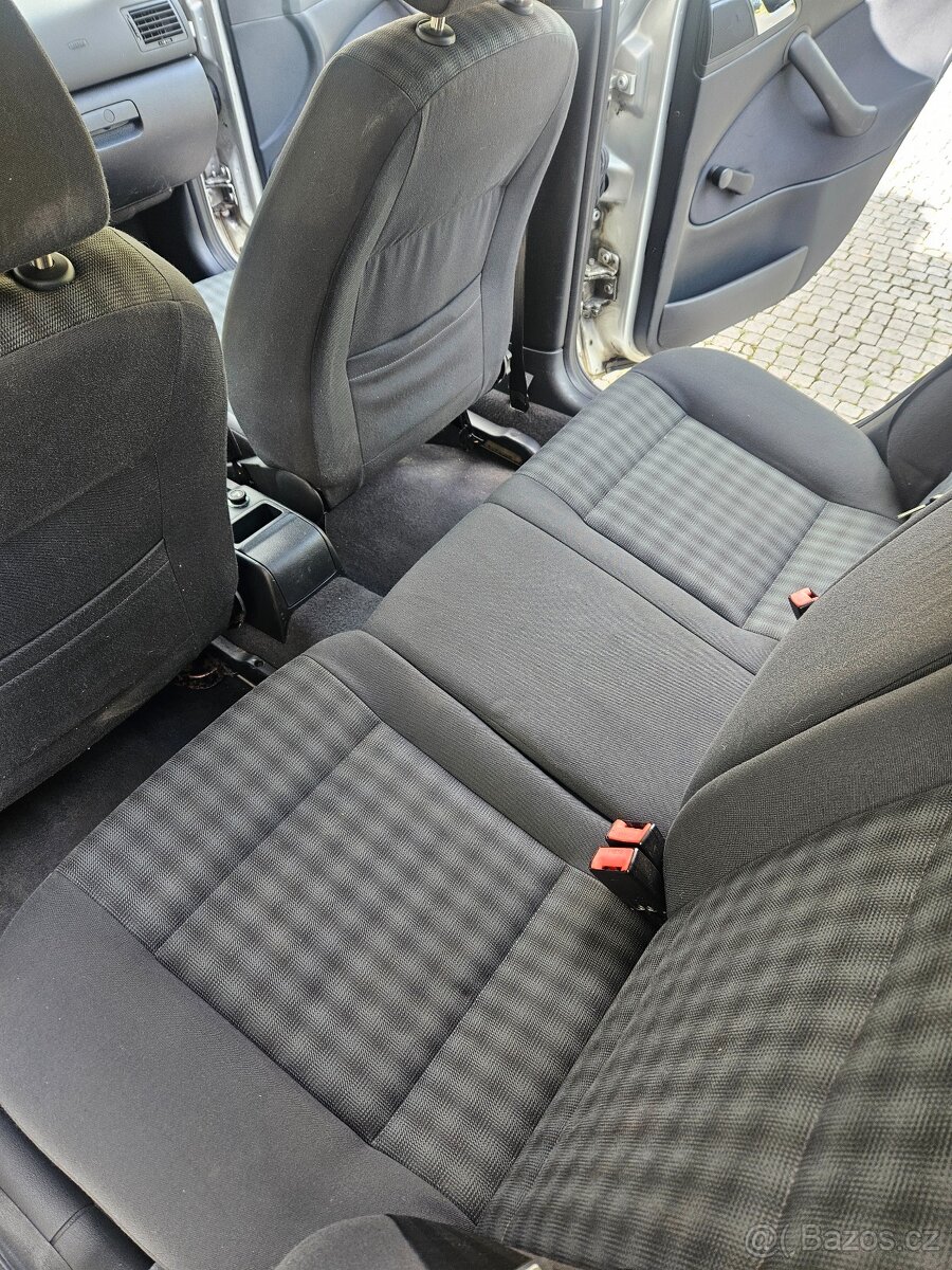 Škoda Octavia 1.9 TDI 66 kW 2004, 239.000 km Bez koroze - 14