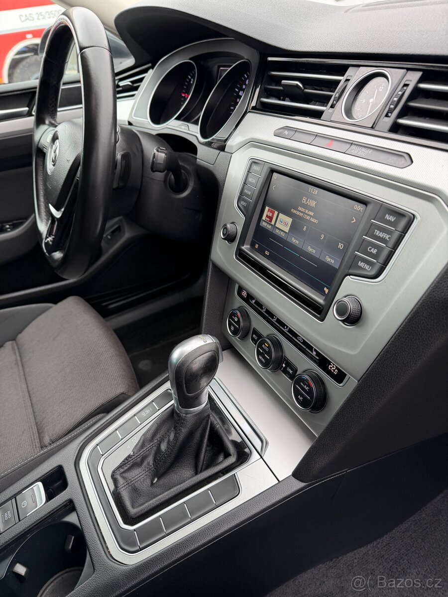VW Passat B8 2.0tdi automat - 14