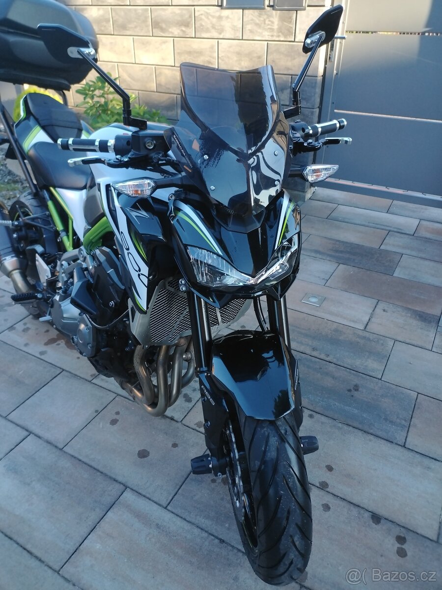 Kawasaki Z900 - 14