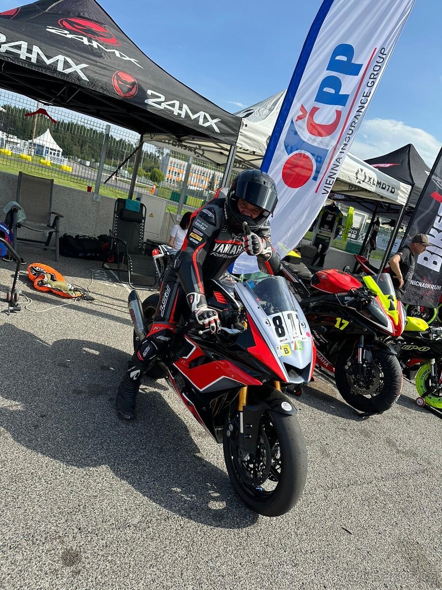 Yamaha R6 rok 2024 - 14
