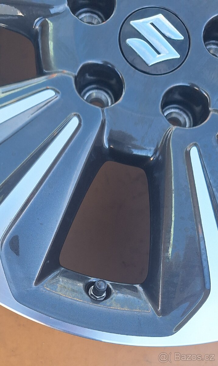 alu kola SUZUKI 17x6,5J - 14