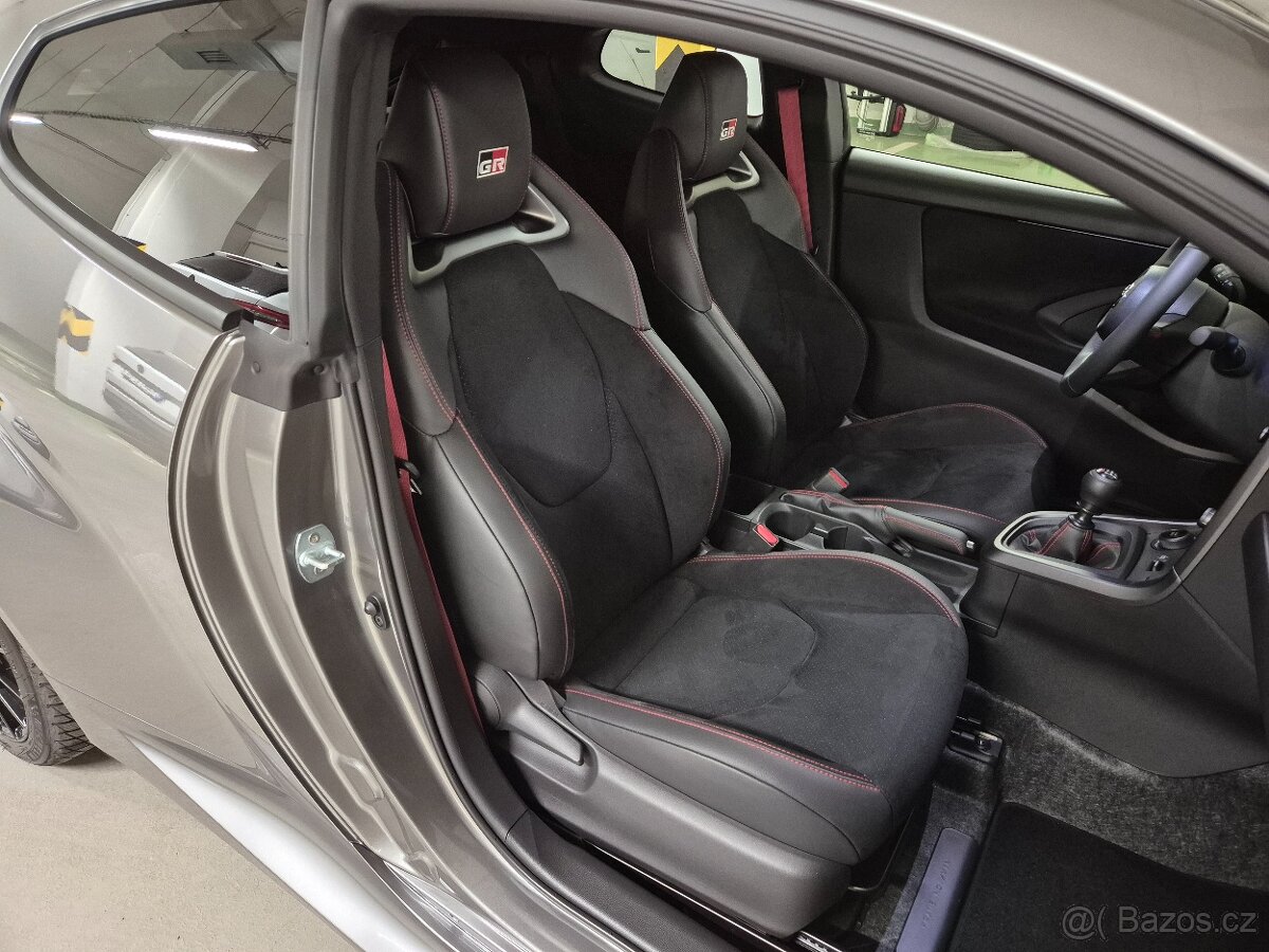 Toyota GR Yaris Gen. 2, Dynamic + VIP, PPF, nové - 14