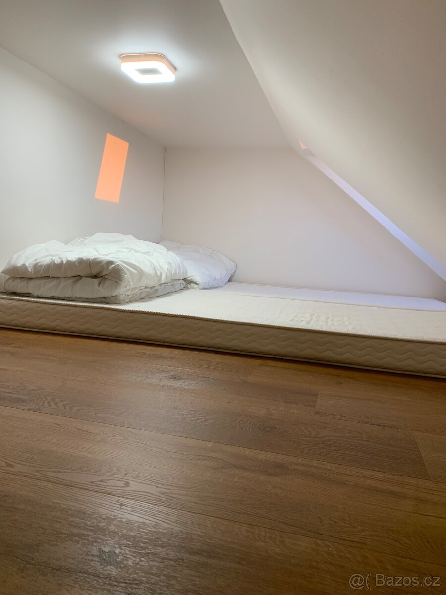 Prodám celoroční provoz -apartmán na horách - 14