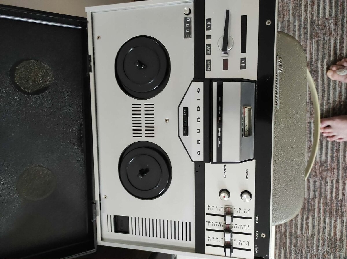 GRUNDIG UHER NORDMENDE TELEFUNKEN KOTOUCOVÉ MAGNETOFONY - 14