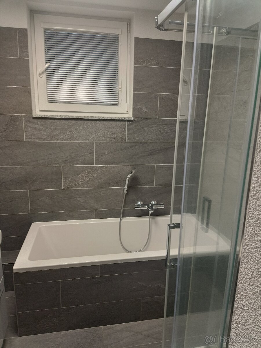 Prodej 2 Rodinných domu a stodoly v Haklových Dvorech - 14