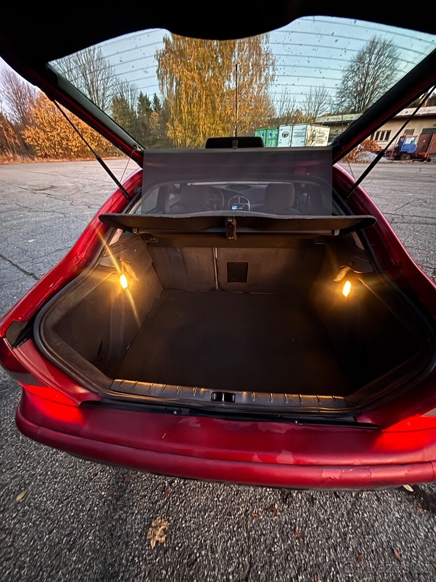 Prodám Citroën C5 2.0 HDi (80kw), r.v. 2003. - 14