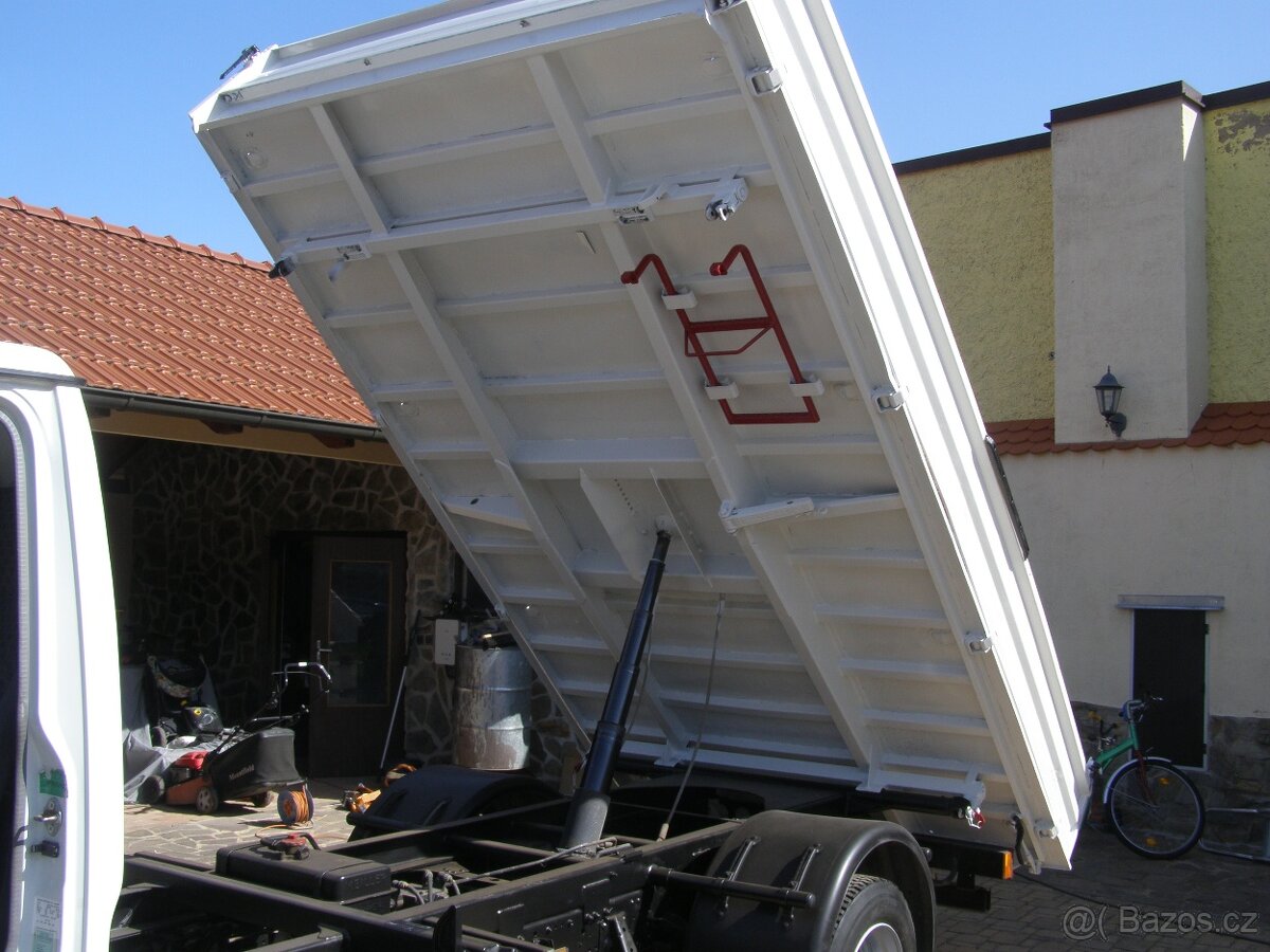 Mobilni drceni stavebniho materialu - 14