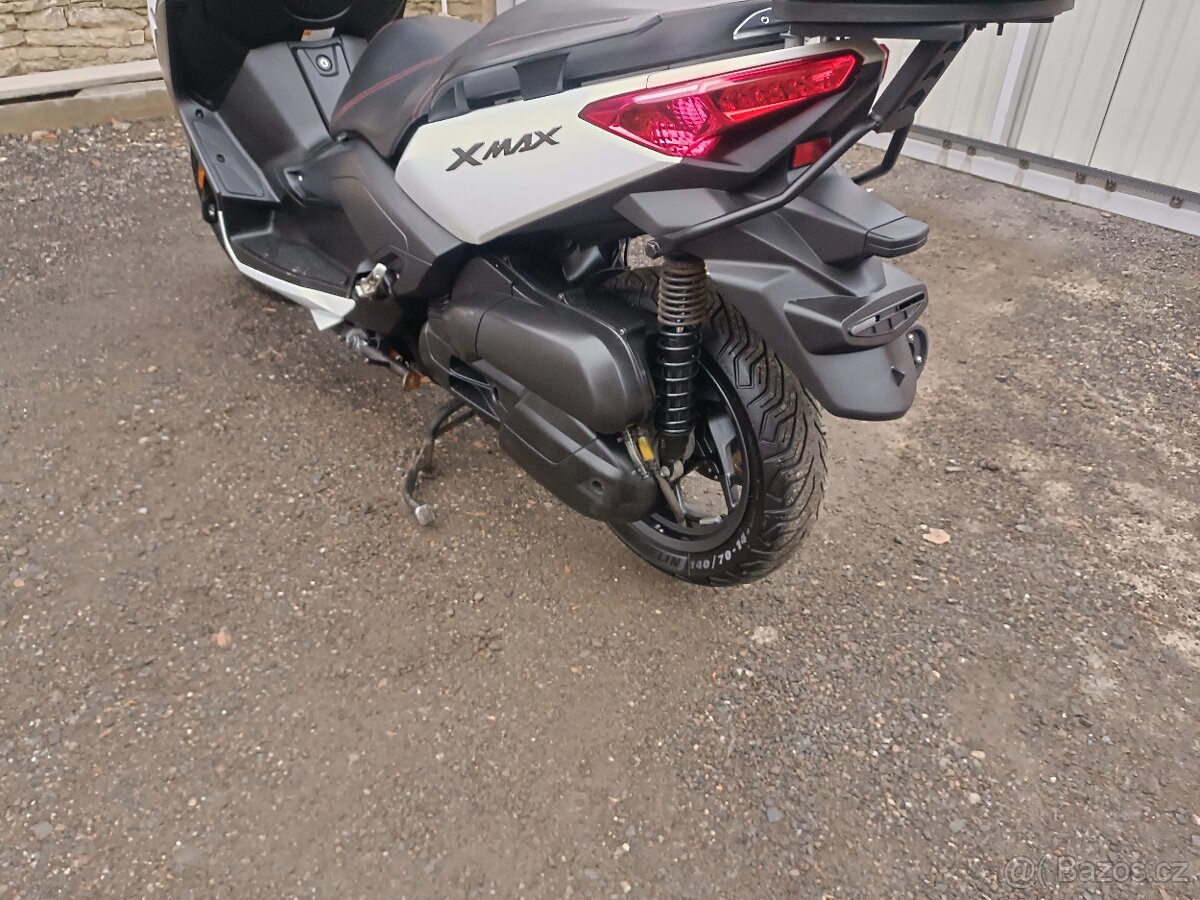 Yamaha x max 125i ABS rv. 2017 Cz doklady v ceně - 14
