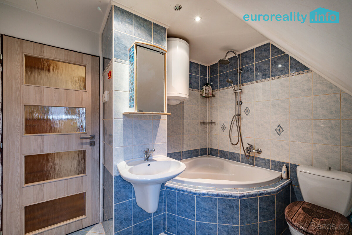 Prodej byt 2+1, 65 m² se zahradou, Chodov u Karlových Varů – - 14