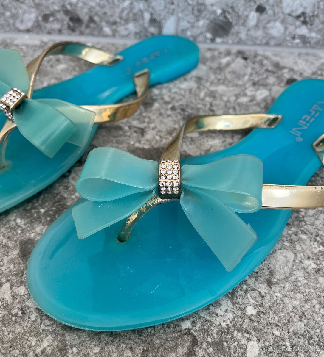 16 párů 38-39 - 14