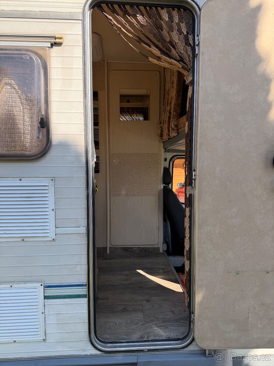 Obytný automobil - 14