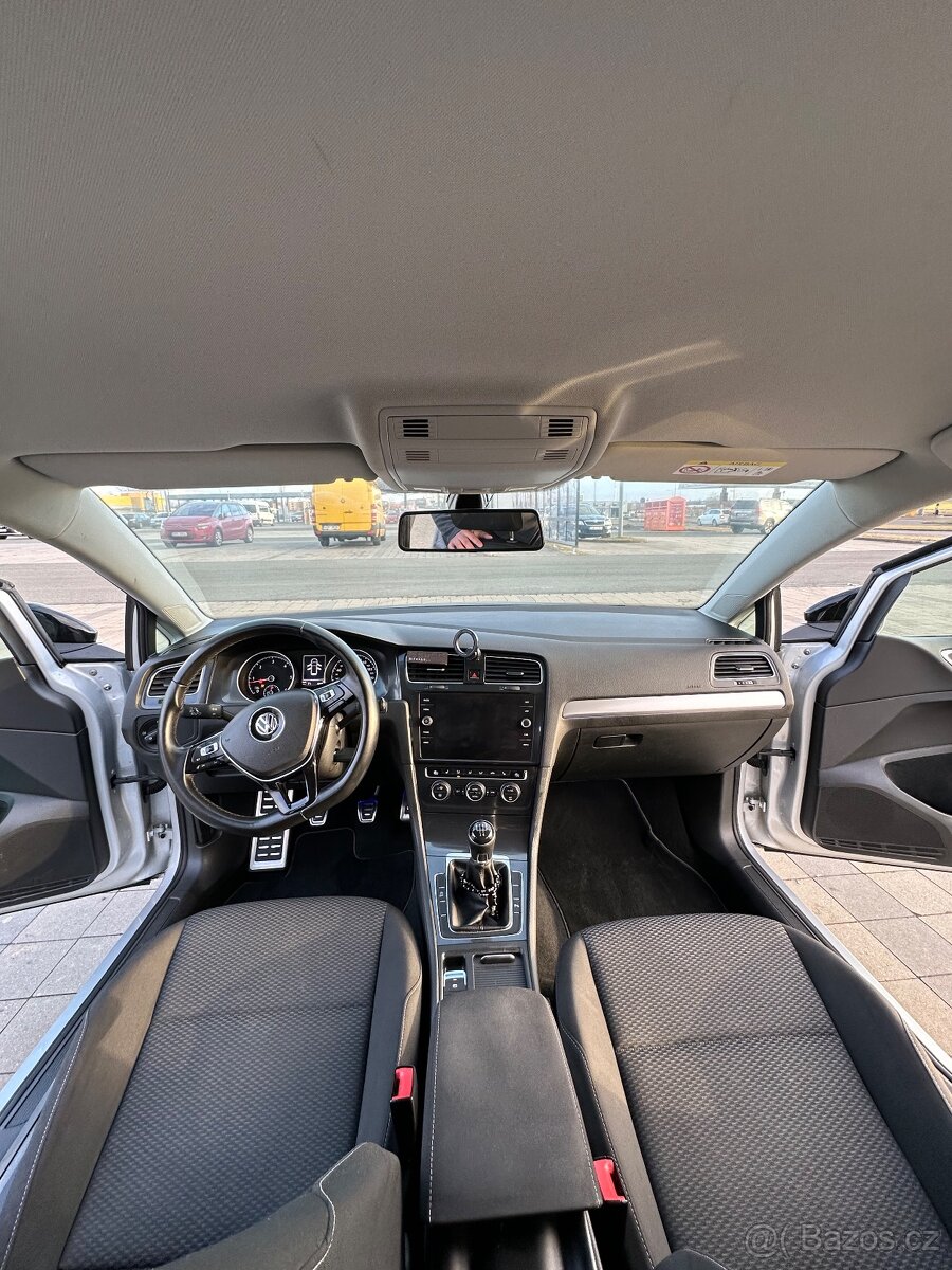 Volkswagen Golf 7 2018 - 14