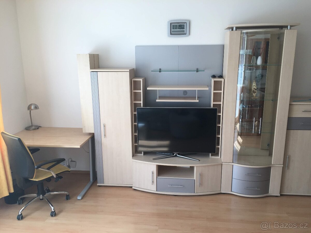 Moderní stylová obývací stěna s podsvícením - 14