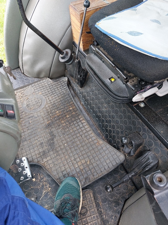 Zetor Proxima 7441 s PTR nástavbou - 14