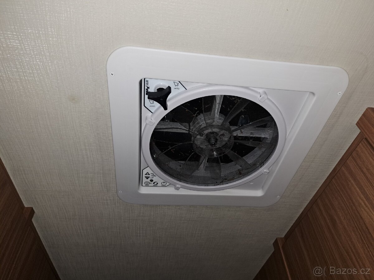 OBYTNÝ VŮZ CARADO A464, 2.3JTD, 2015 - 14