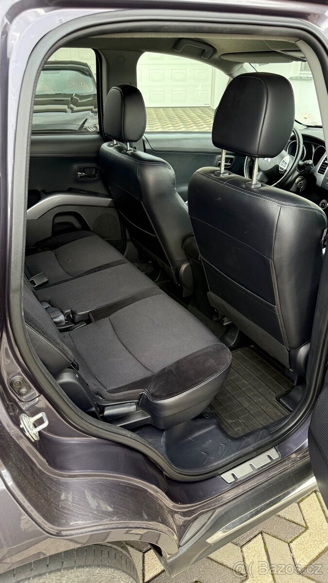 MITSUBISHI OUTLANDER 2.2DI-D 103kw 4x4 7 MIST - 14