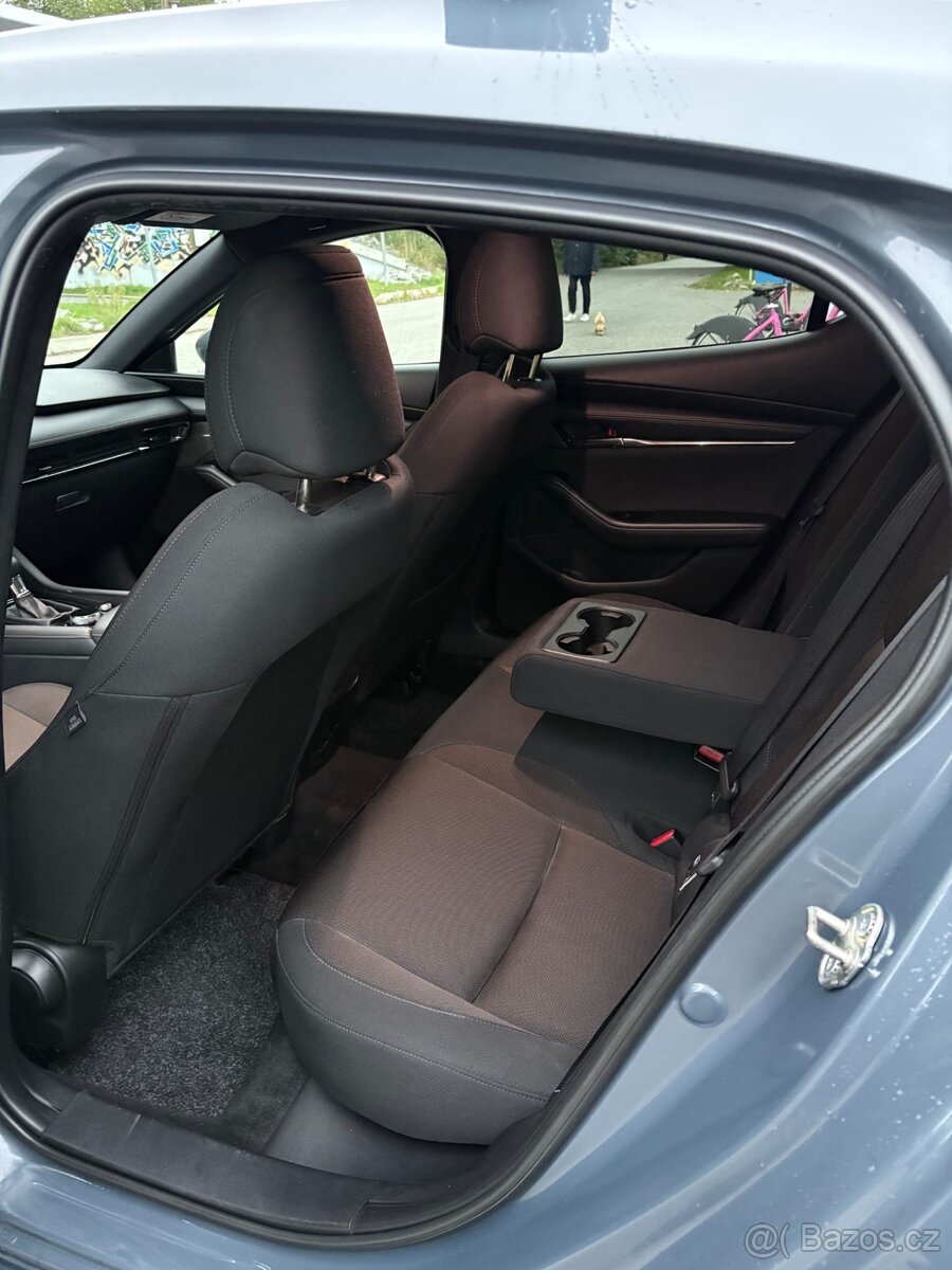 Mazda 3 - 14