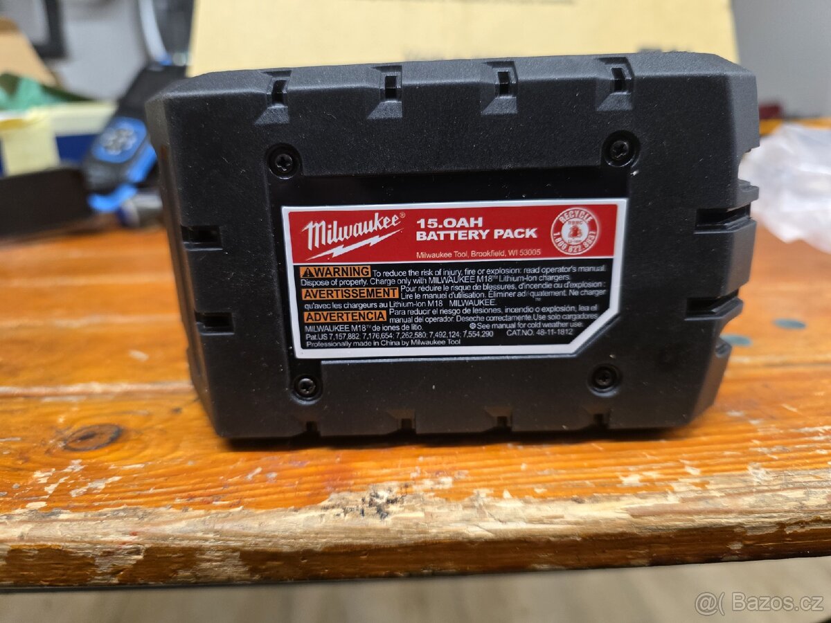 Milwaukee M18 12,6Ah a 15Ah baterie High Output - 14