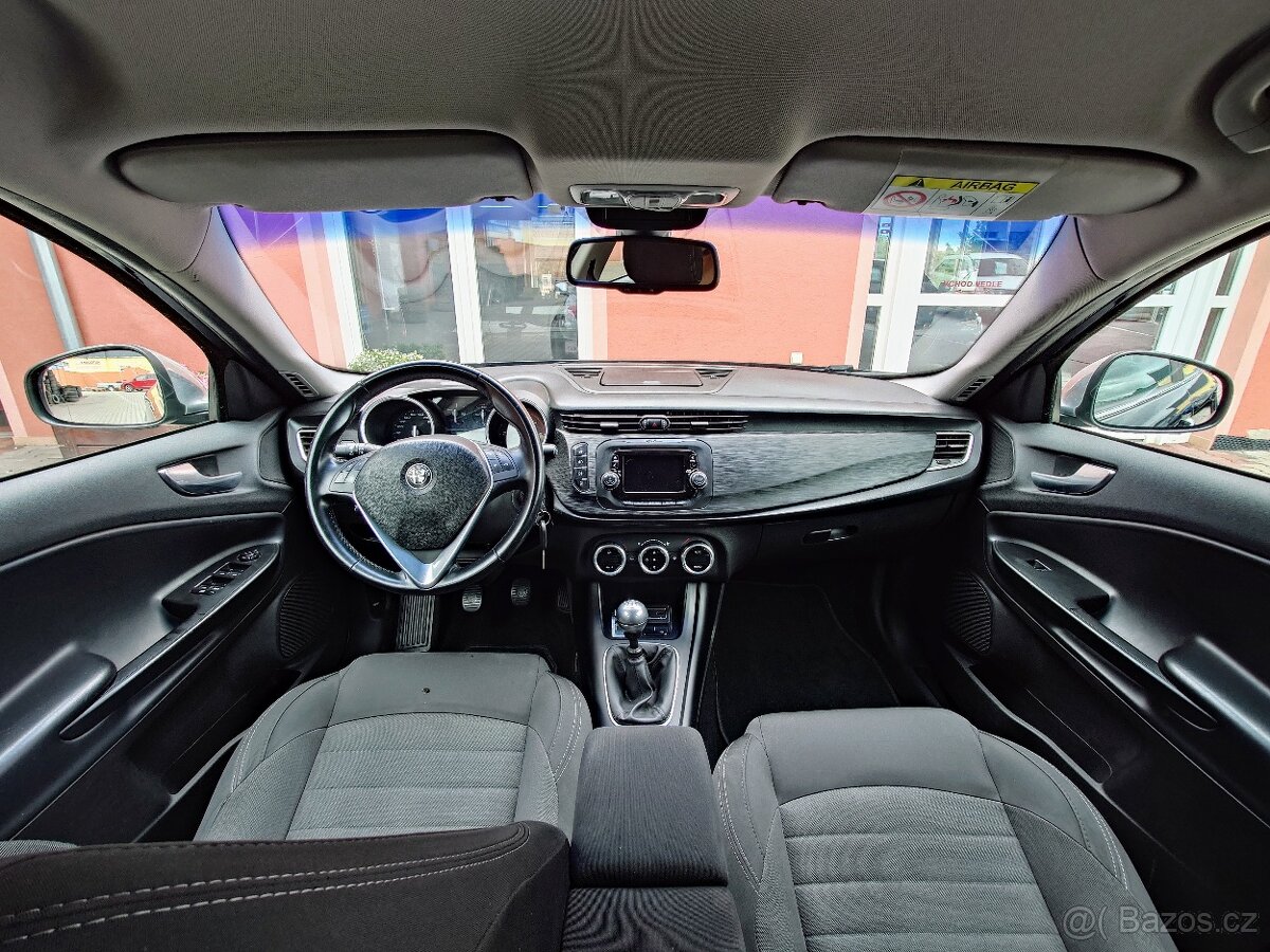 Alfa Romeo Giulietta 1.6 JTD Super 88kW - 14