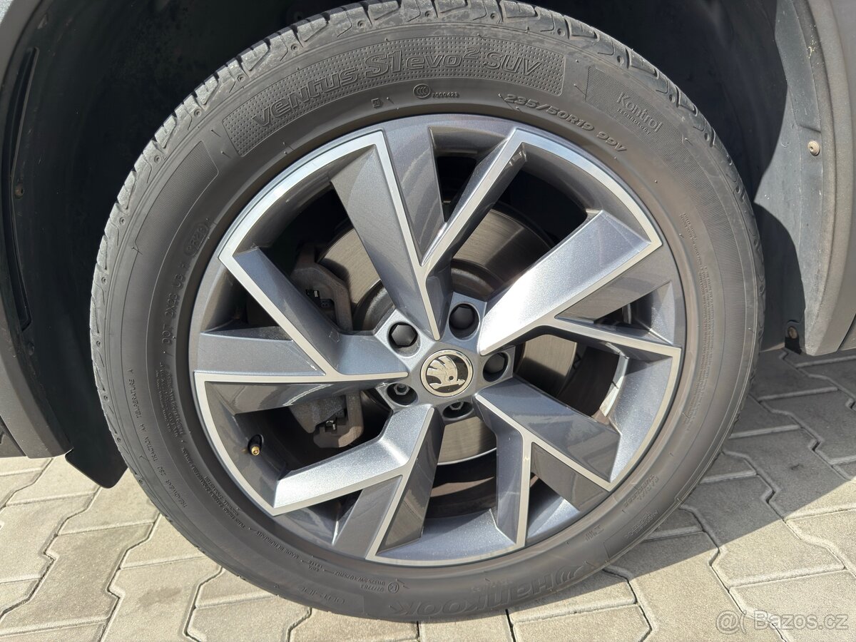 Škoda Kodiaq Sportline 4x4 2022 2.0TDi 147kw Tažné Panorama - 14