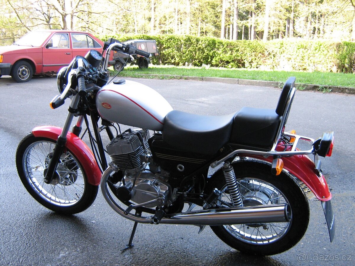 Jawa Chopper - 14