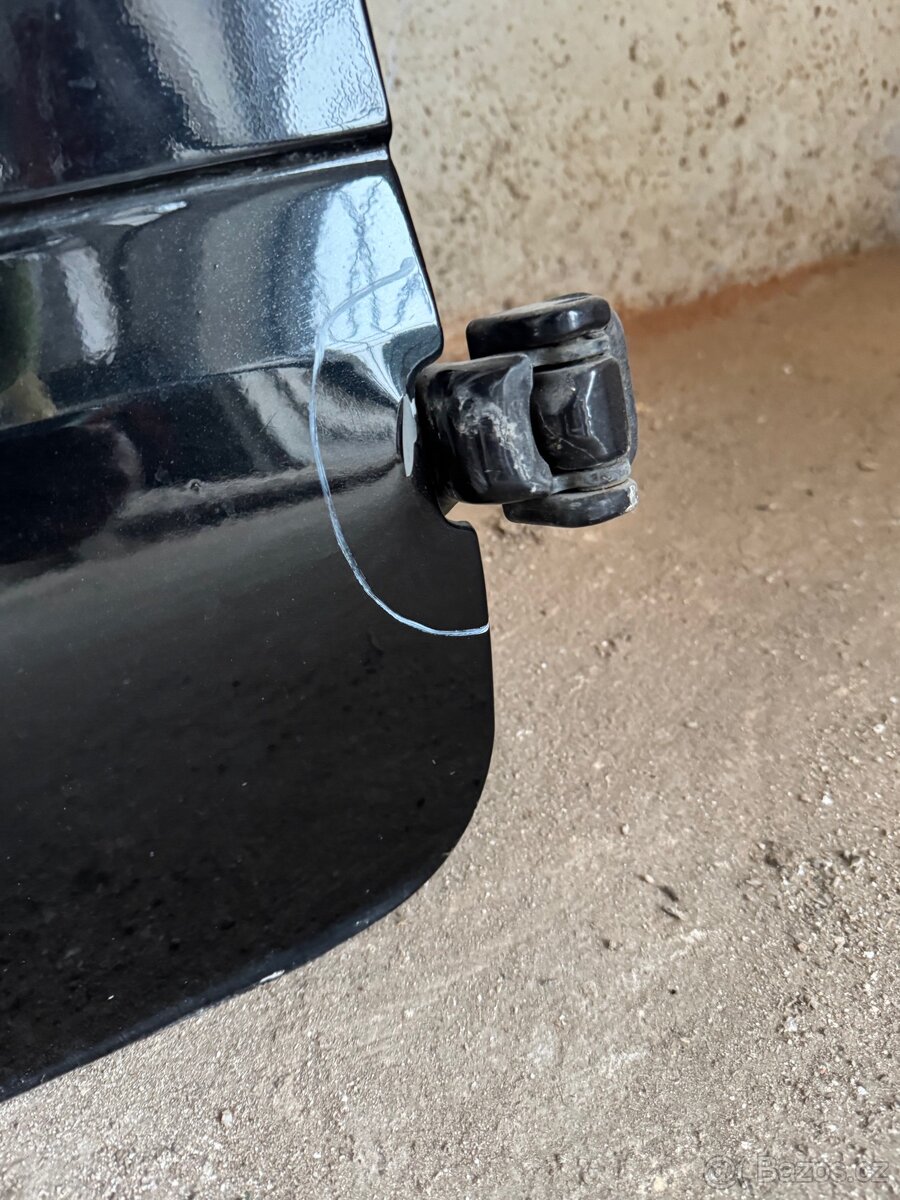 Ford Transit 2005, zadní 5. dveře - 14