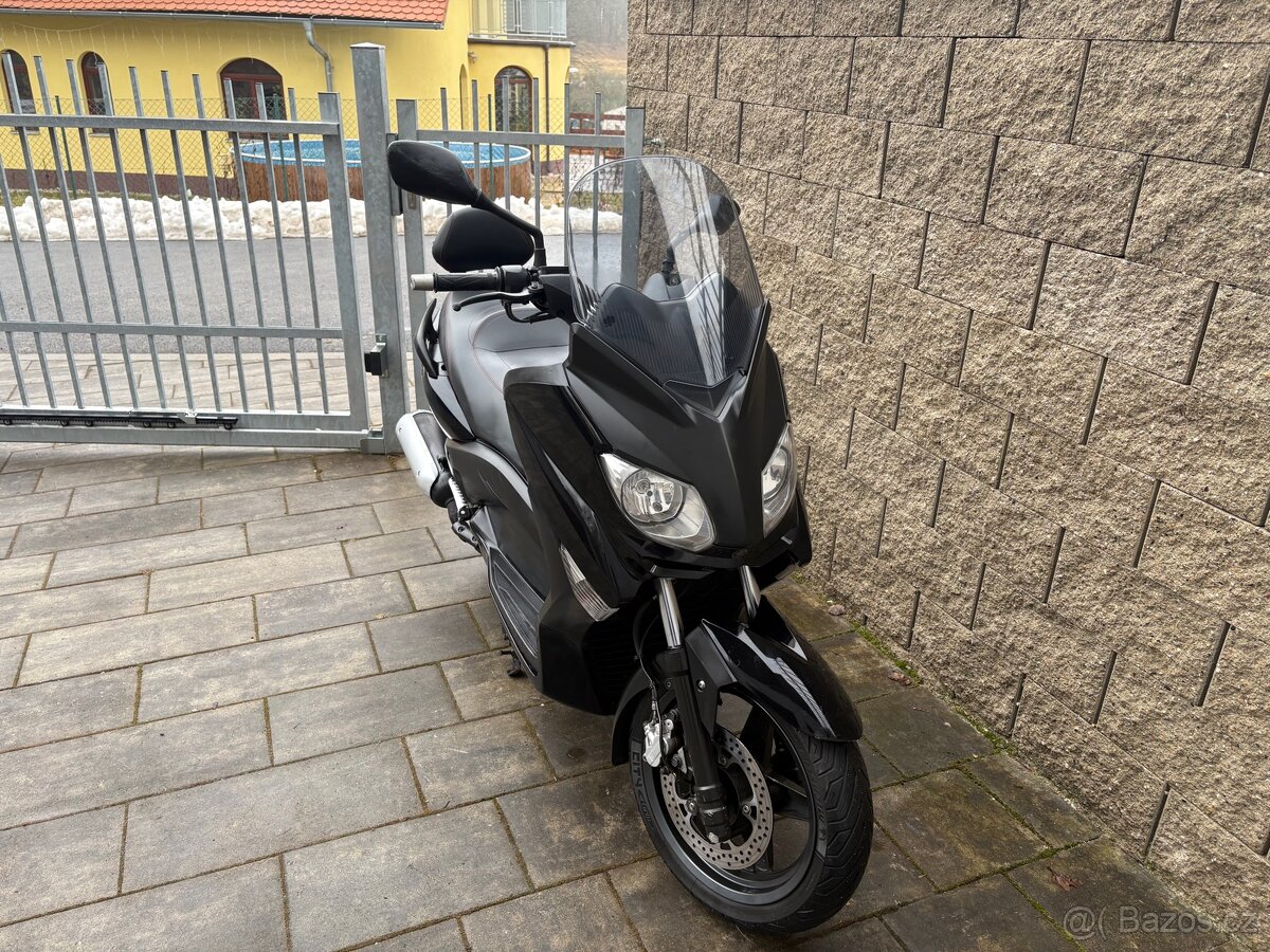 Yamaha x Max 125 2011 - 14