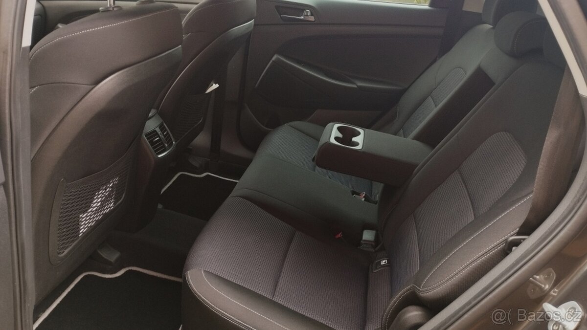 HYUNDAI TUCSON 1,7 CRDi 85kW První majitel Najeto 58 tis.km - 14