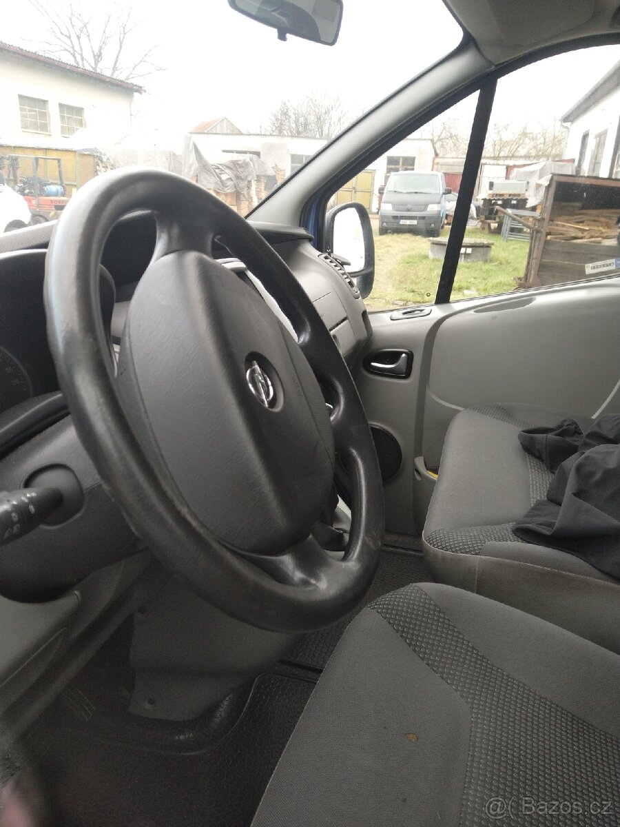 Opel Vivaro 2.5 CDTI 107kw long - 14