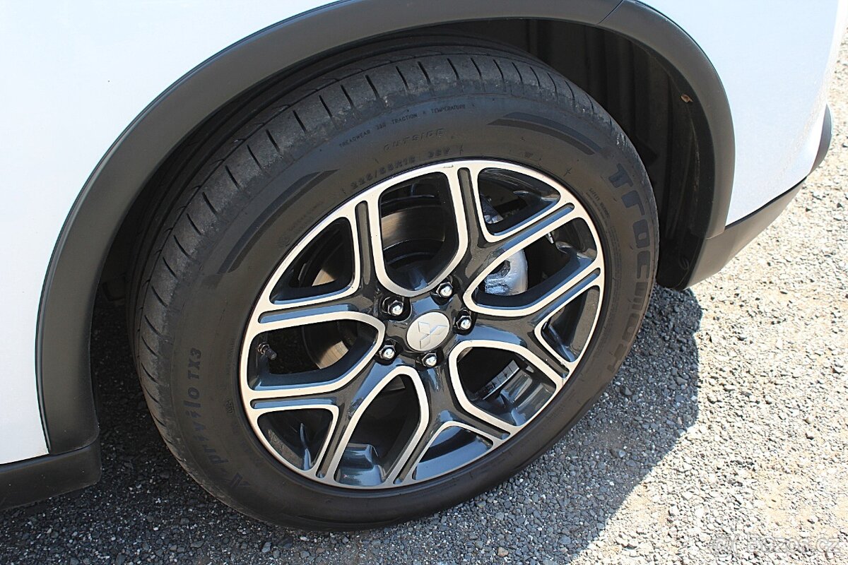 Mitsubishi Outlander - 14