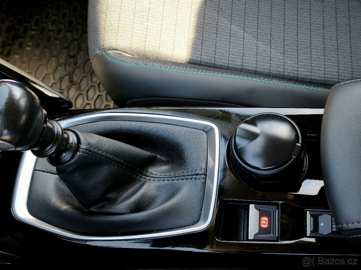 Prodám Peugeot 2008 TOP stav 96kW - 14