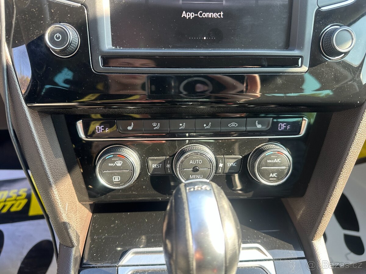 Volkswagen Passat 2016 - 14