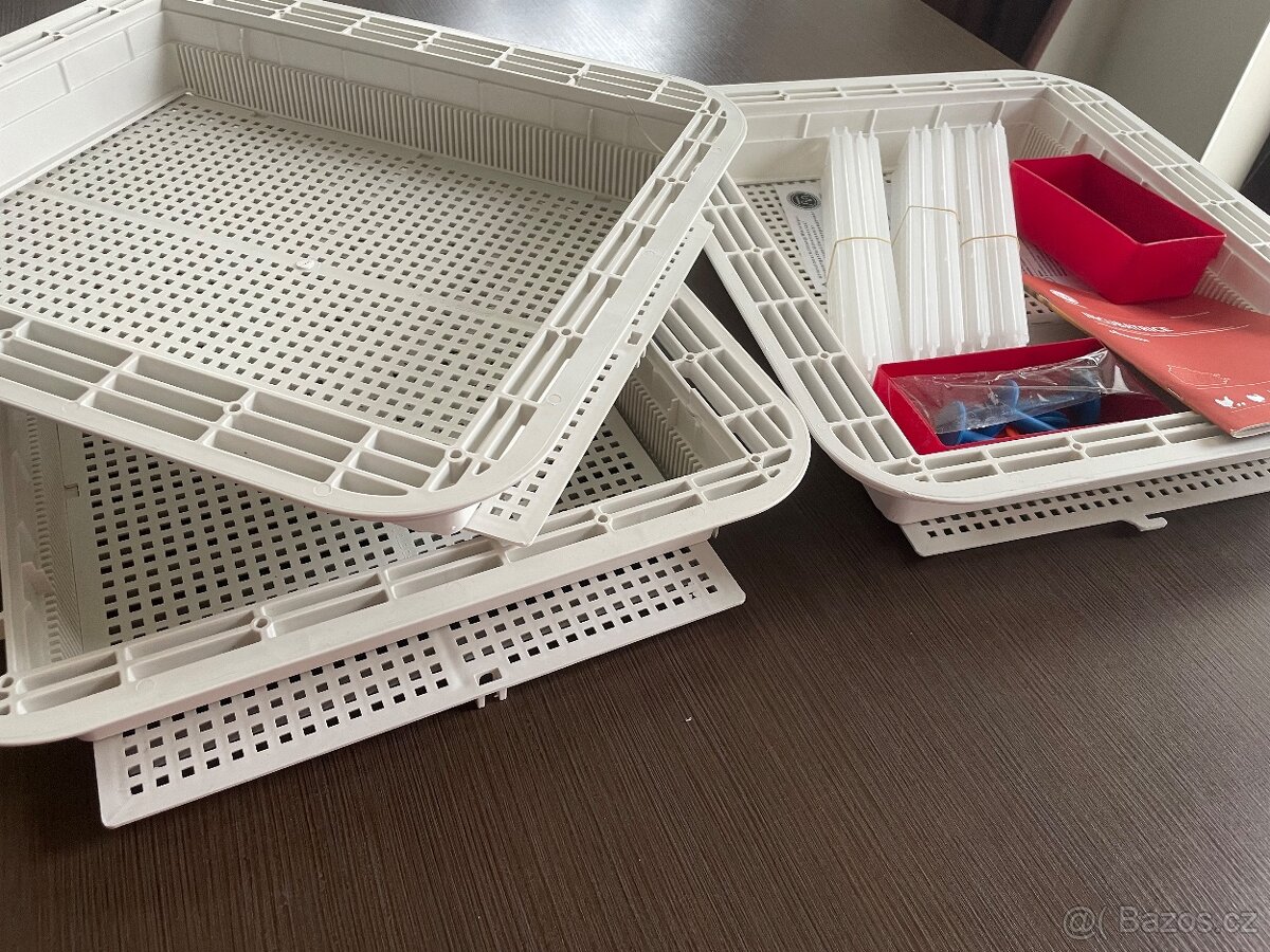 Covattuto poloautomatická líheň na 162 vajec - 14