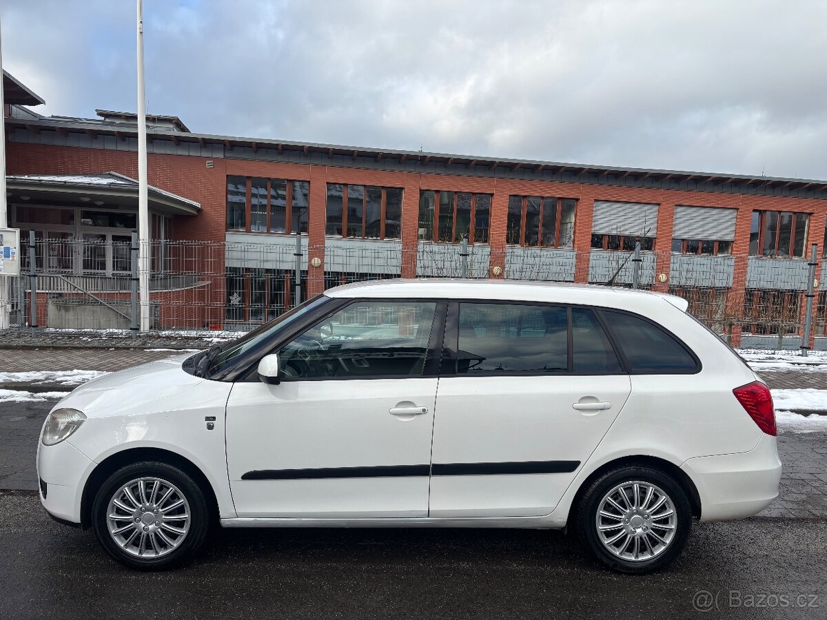 Škoda Fabia 1.2i - 14