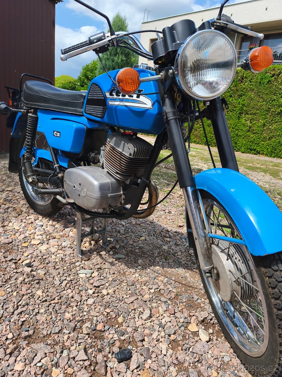 ČZ 175/487 , r.v.1986 - 14