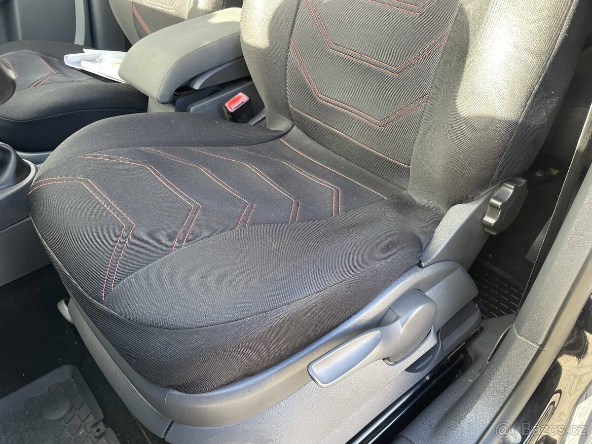 VW CADDY MAXI 2,0 TDI 103kw 5míst Tažné 05/2011 - 14